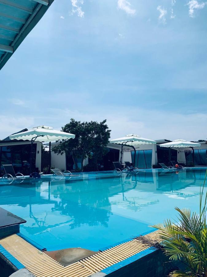 Bounty Boutique Hotel Koh Rong Sanloem Esterno foto